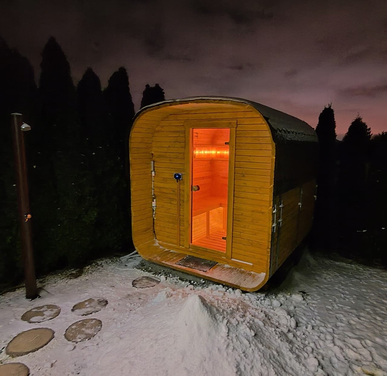 Sauna ogrodowa QUADRO 240 cm - Z Piecem Elektrycznym miniatura 2